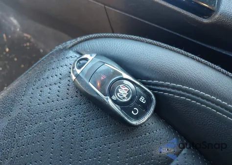 2021 Buick Encore Gx Awd Essence z USA, uszkodzony, nr VIN KL4MMGSL7MB149385